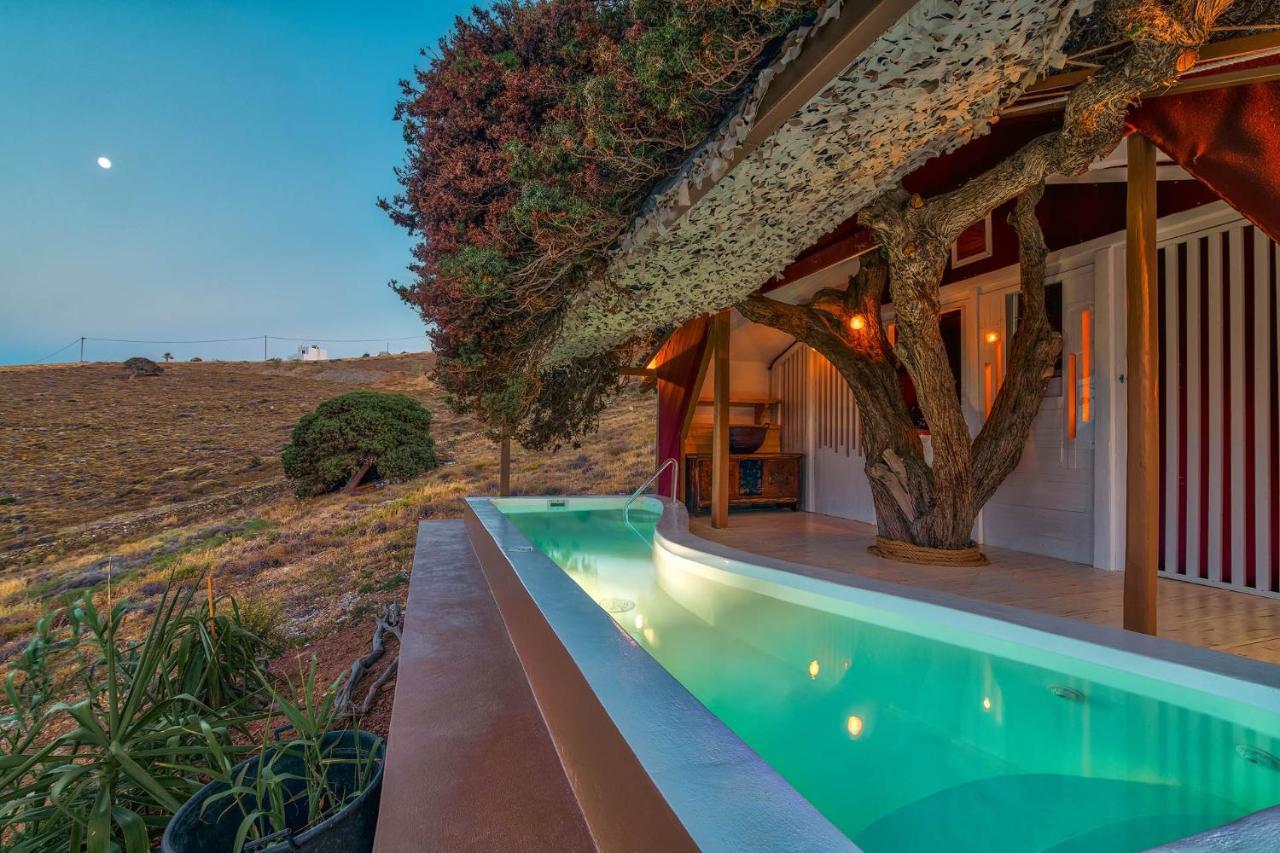 On The Rocks Antiparos Villa ภายนอก รูปภาพ