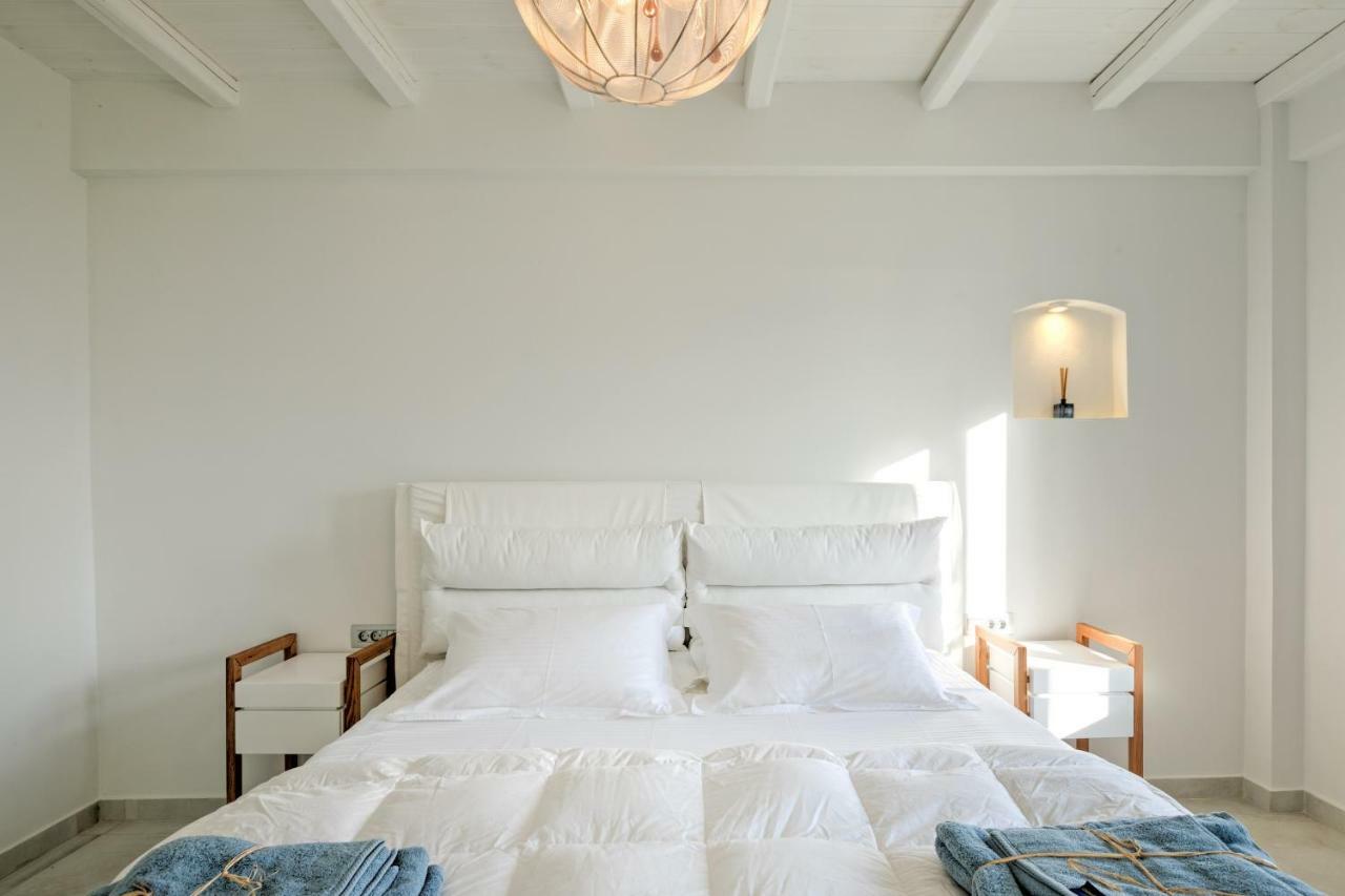 On The Rocks Antiparos Villa ภายนอก รูปภาพ