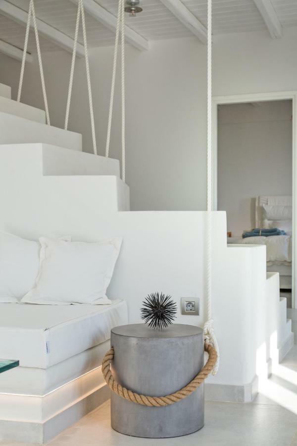 On The Rocks Antiparos Villa ภายนอก รูปภาพ
